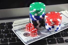 NetEnt Aviator game interface showing multiplier chart and cash-out controls